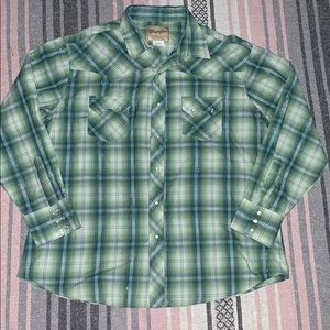 Men’s Wrangler Pearl Snap Buttondown